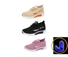 Sepatu olahraga