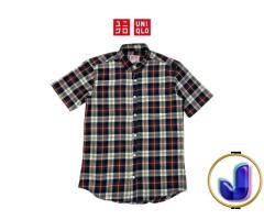 UNIQLO Kemeja Pendek Kotak Kotak Pria Casual Slimfit
